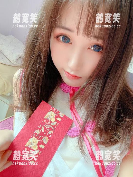 Kuuko W 对Kuuko W的户外作品集,有那么一点点着迷……下载后自己再掂量一下!